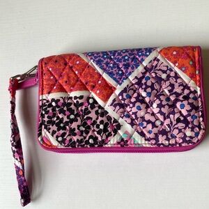 Vera Bradley wallet wristlet